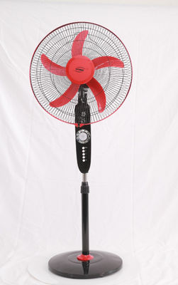 1.2m Höhe justierbarer Solar-DC-Deckenlüfter mit kupfernem Motor